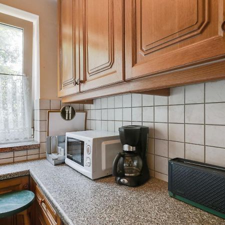 Lively Holiday Home In Wien With Private Garden Eksteriør bilde