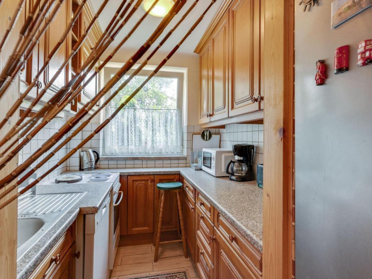 Lively Holiday Home In Wien With Private Garden Eksteriør bilde